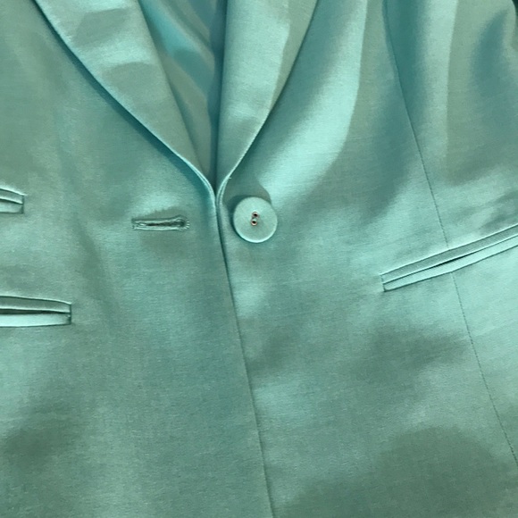 Jacket - Picture 4 of 8